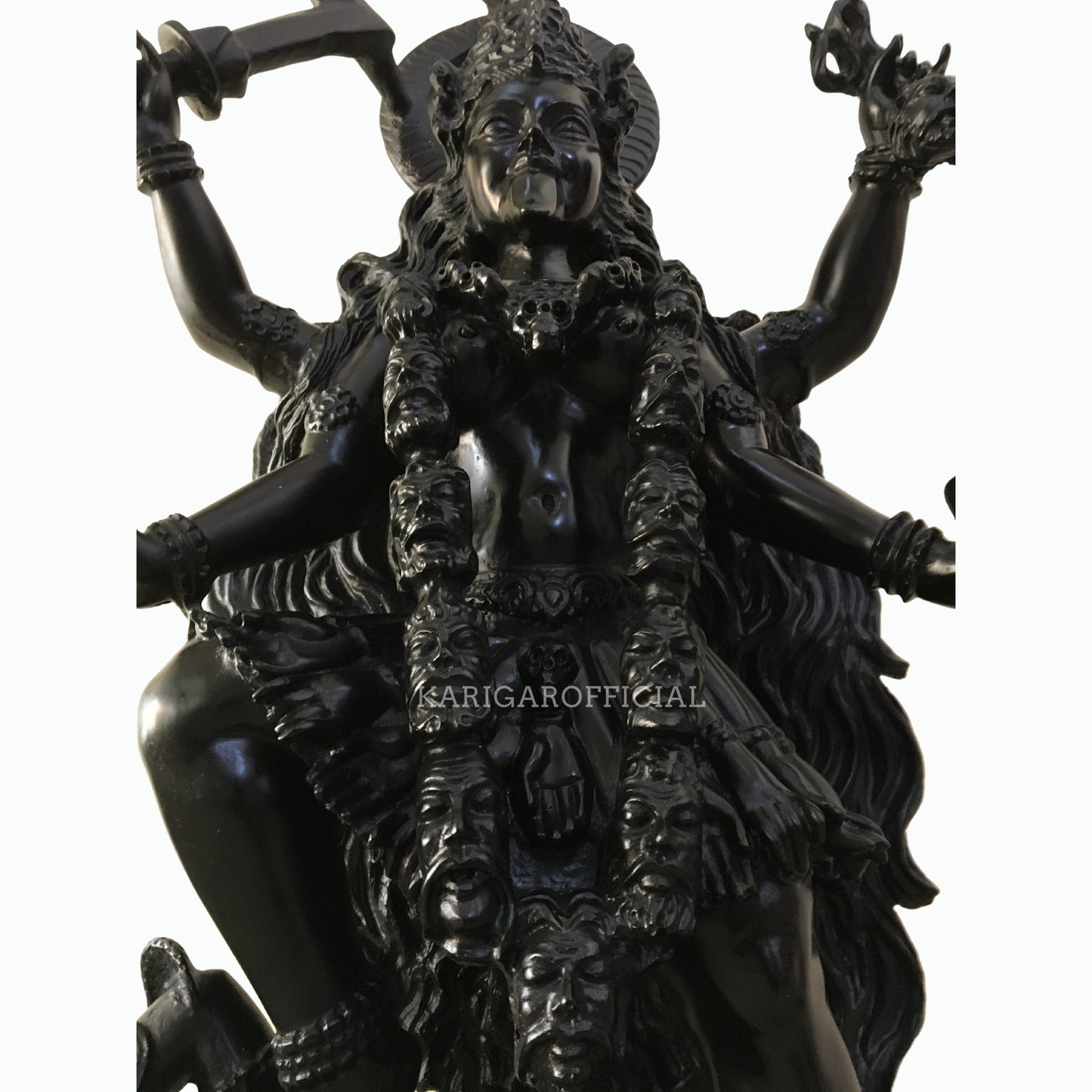 Maa Kali de pie sobre Shiva Estatua negra de Mahakali de 27 pulgadas para el templo del hogar